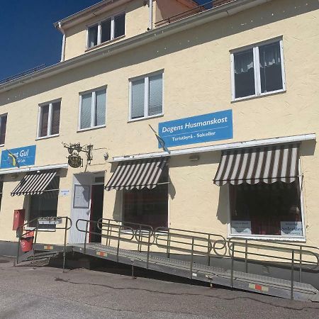 Solgarden Vandrarhem Hostal B&B Blackstad Buitenkant foto