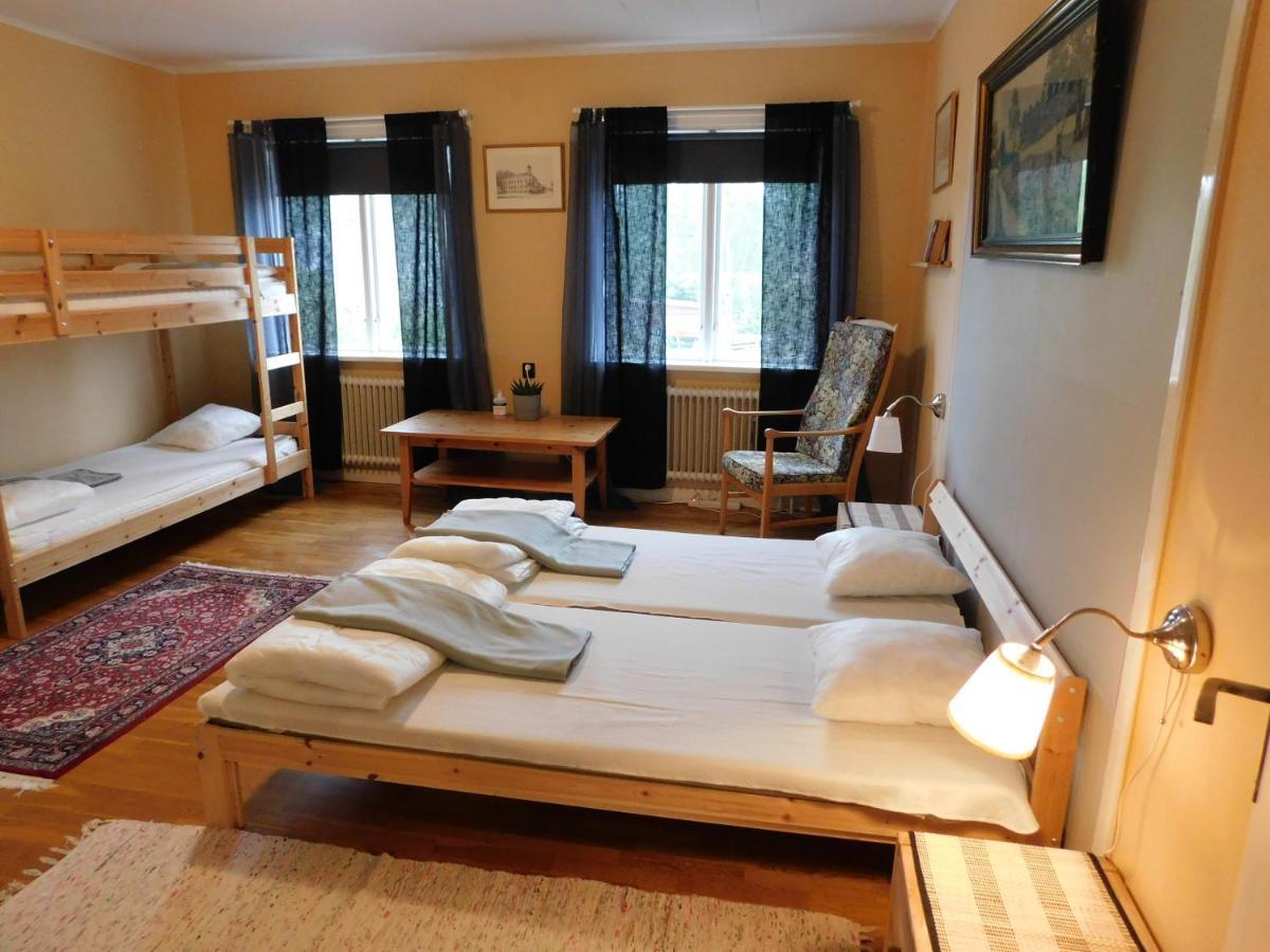 Solgarden Vandrarhem Hostal B&B Blackstad Buitenkant foto