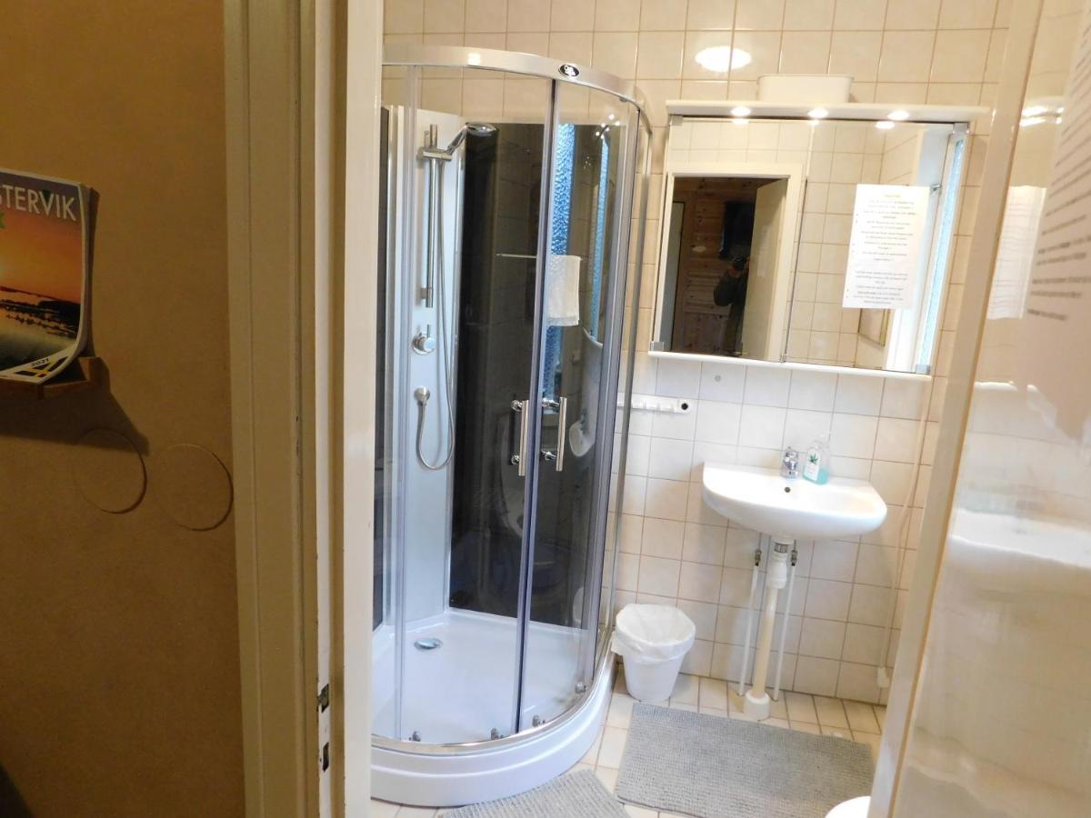 Solgarden Vandrarhem Hostal B&B Blackstad Buitenkant foto