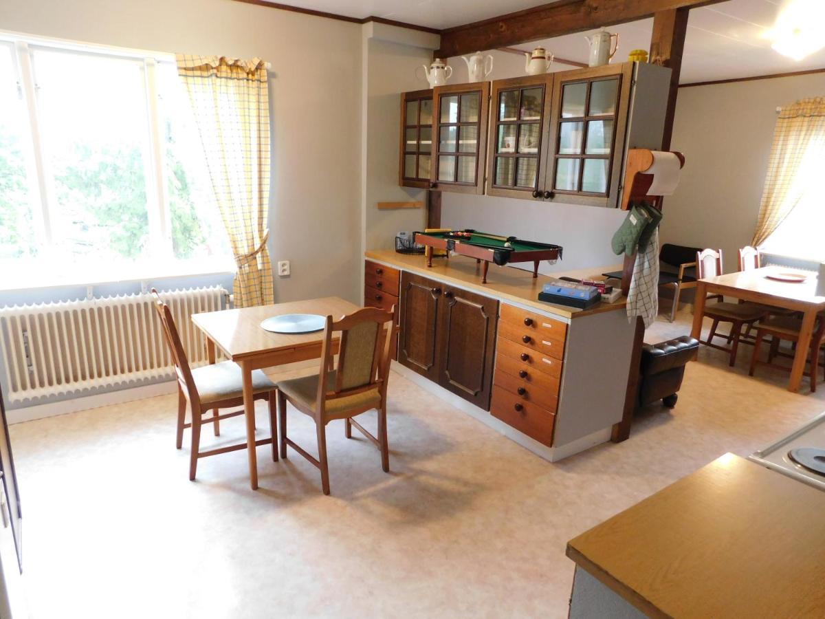 Solgarden Vandrarhem Hostal B&B Blackstad Buitenkant foto